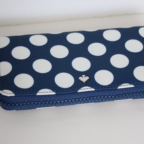 NWT Kate Spade Blue w/ White polka dot continental wallet - Picture 2 of 7